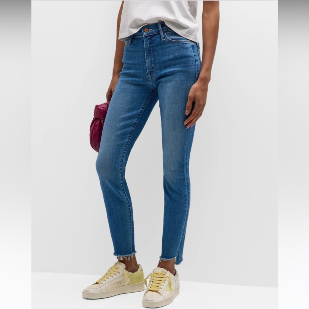 Mother • NWOT Stunner Zip Ankle Step Frayed Hem